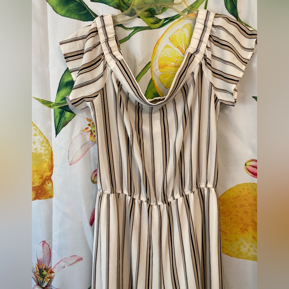 Beautiful LoveCuture Brand new pants Jumpsuit sz large off the shoulder type - Picture 4 of 9